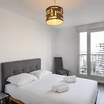 Le Lounge - 2 Chambres Avec Parking